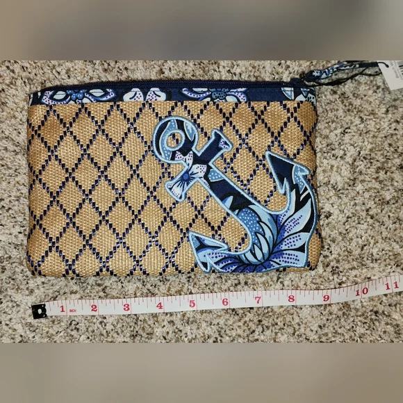 NWT Vera Bradley Beach Wristlet Tropics Tapestry - Picture 4 of 5